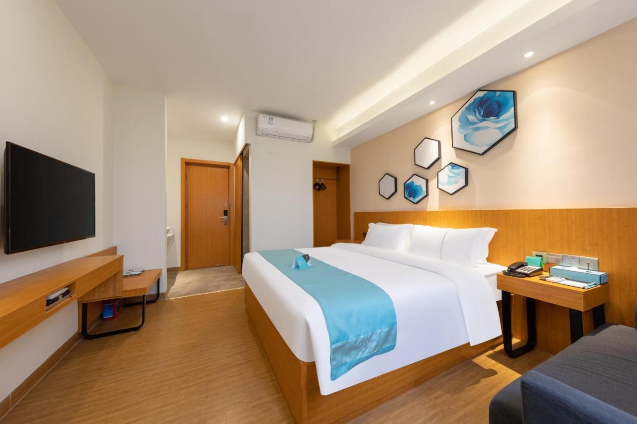 Xana Lite Hotel - Guangzhou Fangcun Huadiwan Metro Station ภายนอก รูปภาพ