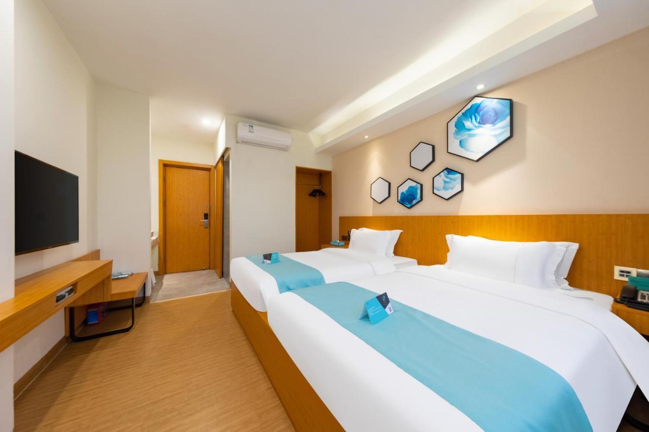 Xana Lite Hotel - Guangzhou Fangcun Huadiwan Metro Station ภายนอก รูปภาพ